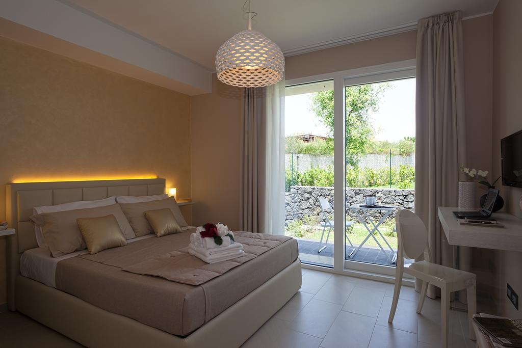 Bed and Breakfast Etna Charme Маскалуча Номер фото